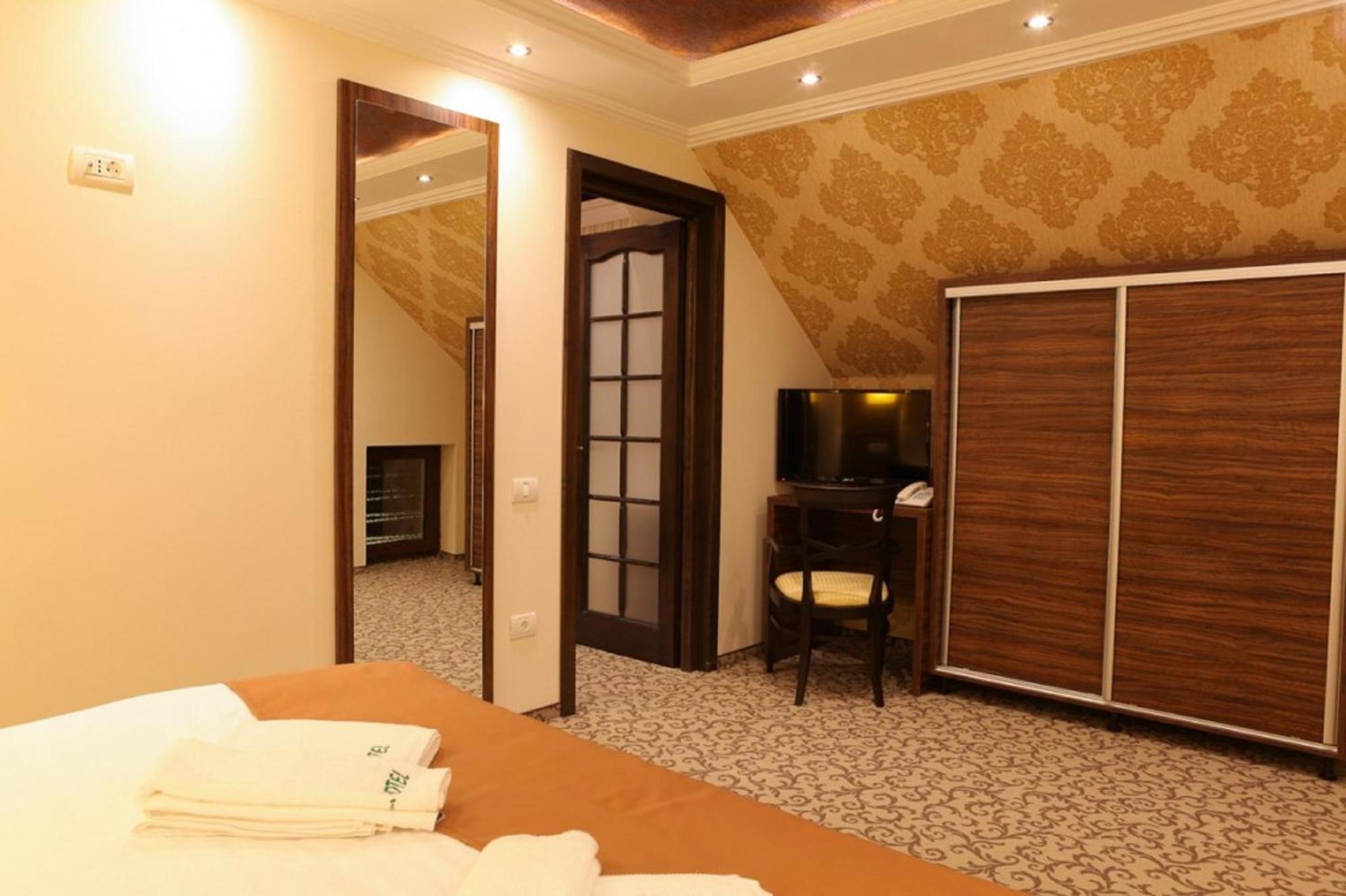 Allegria Hotel Алба-Юлия Номер фото