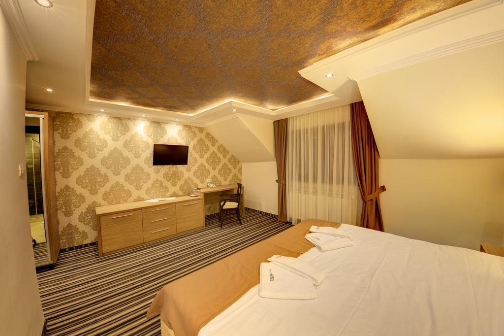 Allegria Hotel Алба-Юлия Номер фото