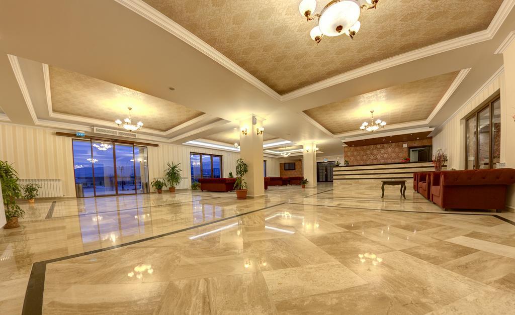 Allegria Hotel Алба-Юлия Экстерьер фото